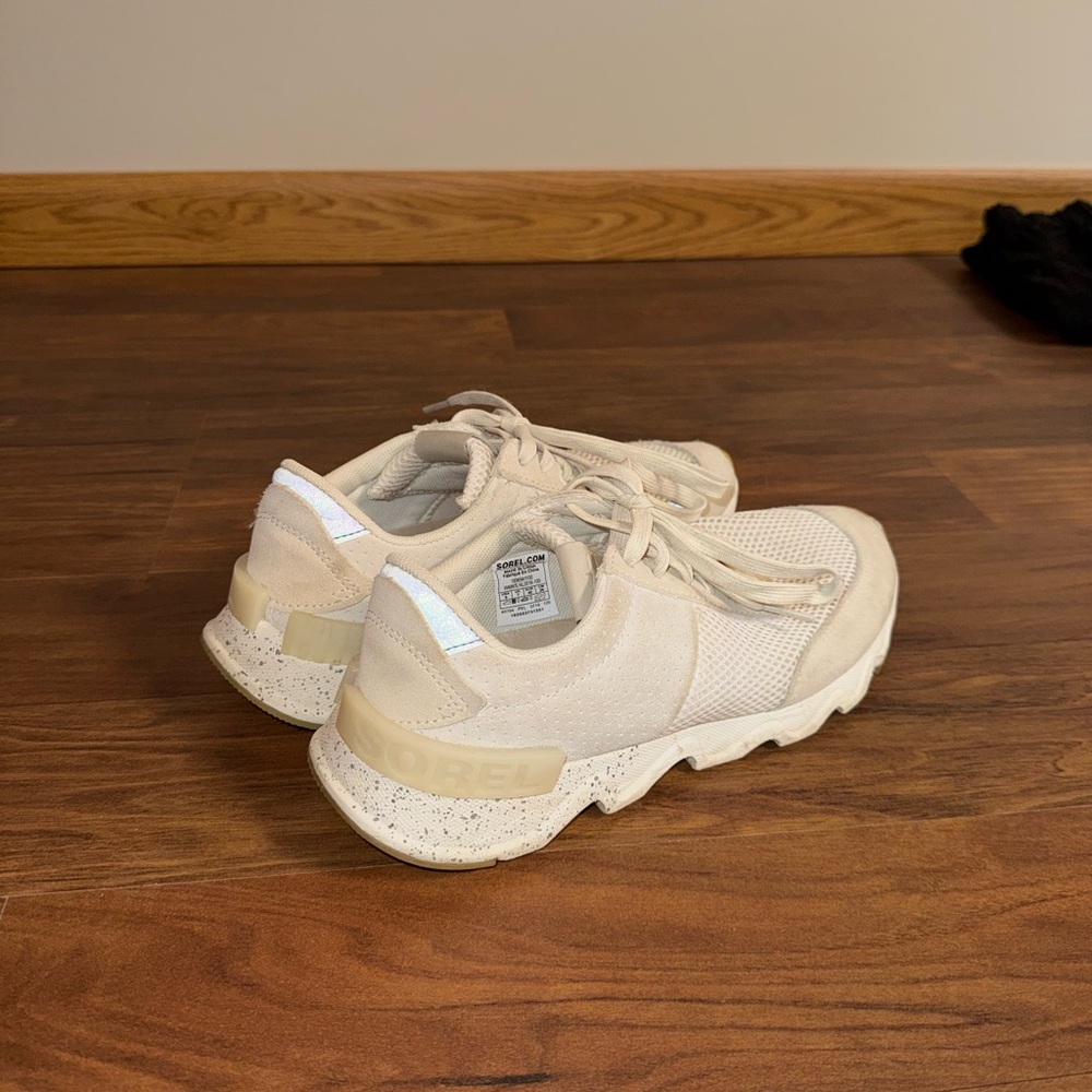 Sorel Women's Cream Sneakers